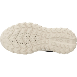 Zapatillas Niña de la marca GEOX  modelo J SIMBYOS GIRL B ABX NEGRO