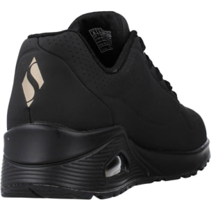 Sneakers De  Mujer Uno Stand On Air Negro