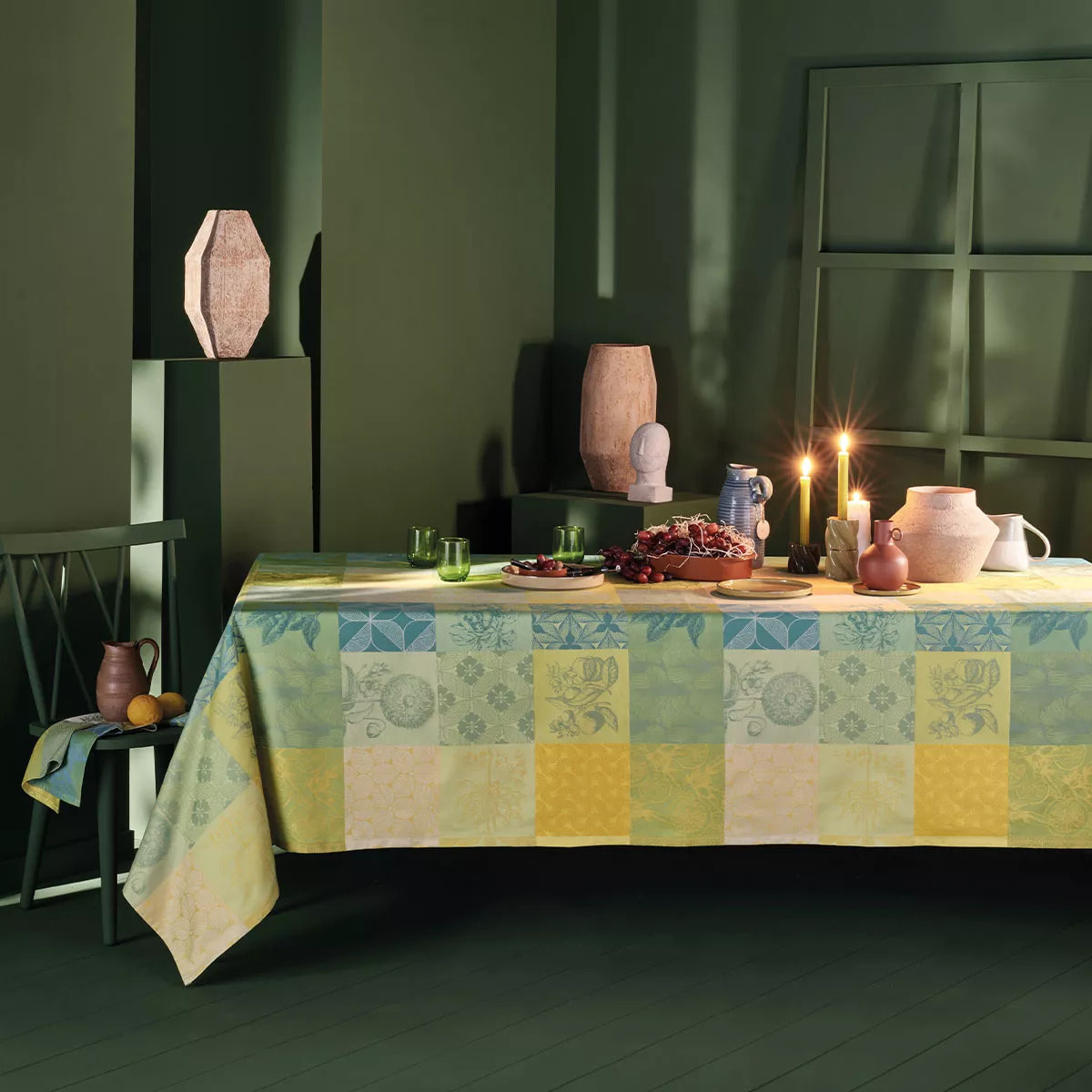 Chemin de table pur coton motif jacquard jaune vert Mille parfums limoni