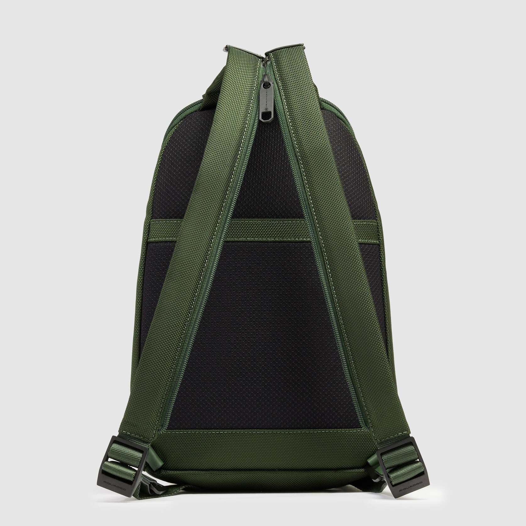 Piquadro Zaino monospalla uomo in tessuto riciclato