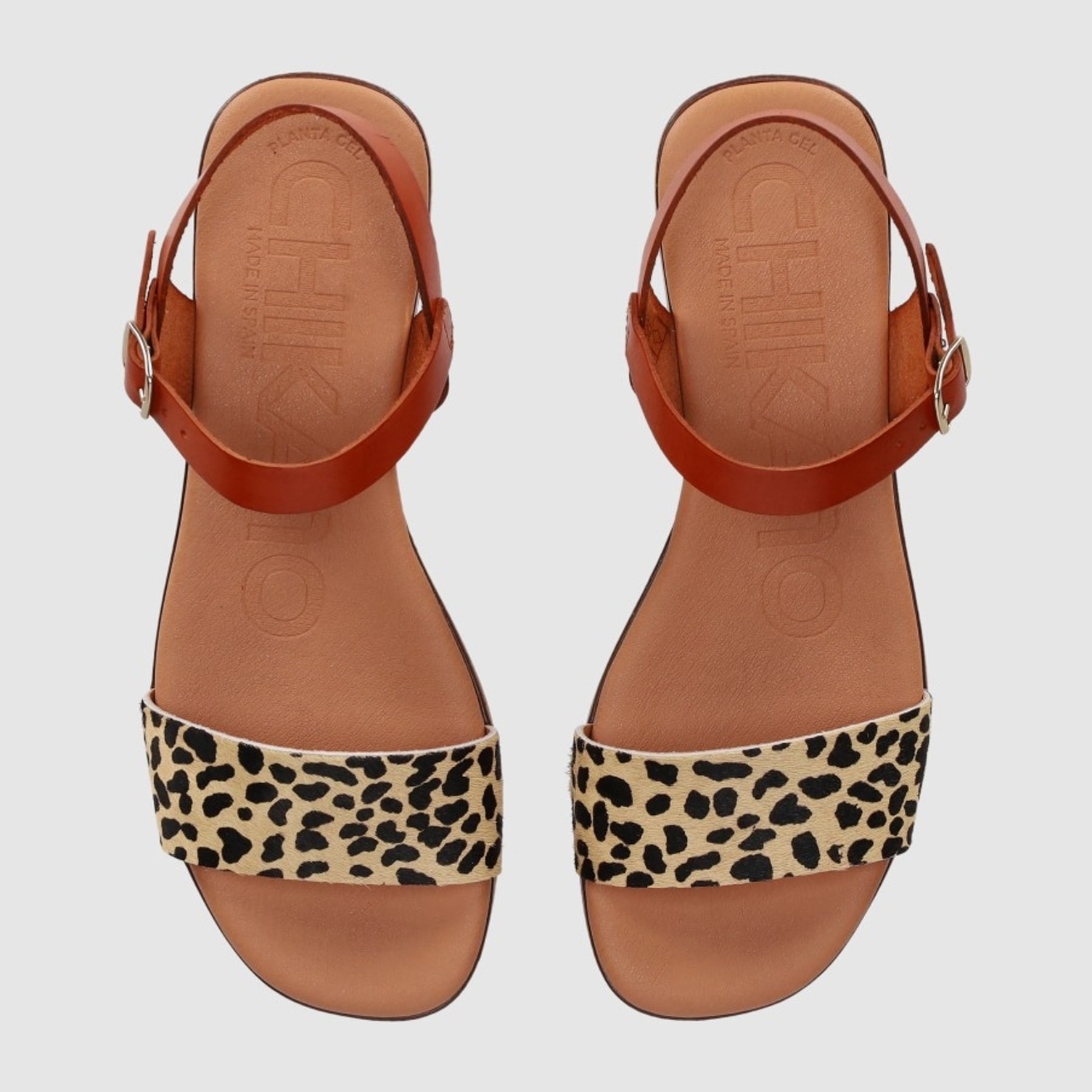 Sandalias de Piel - Cuero - Tacón: Bajo