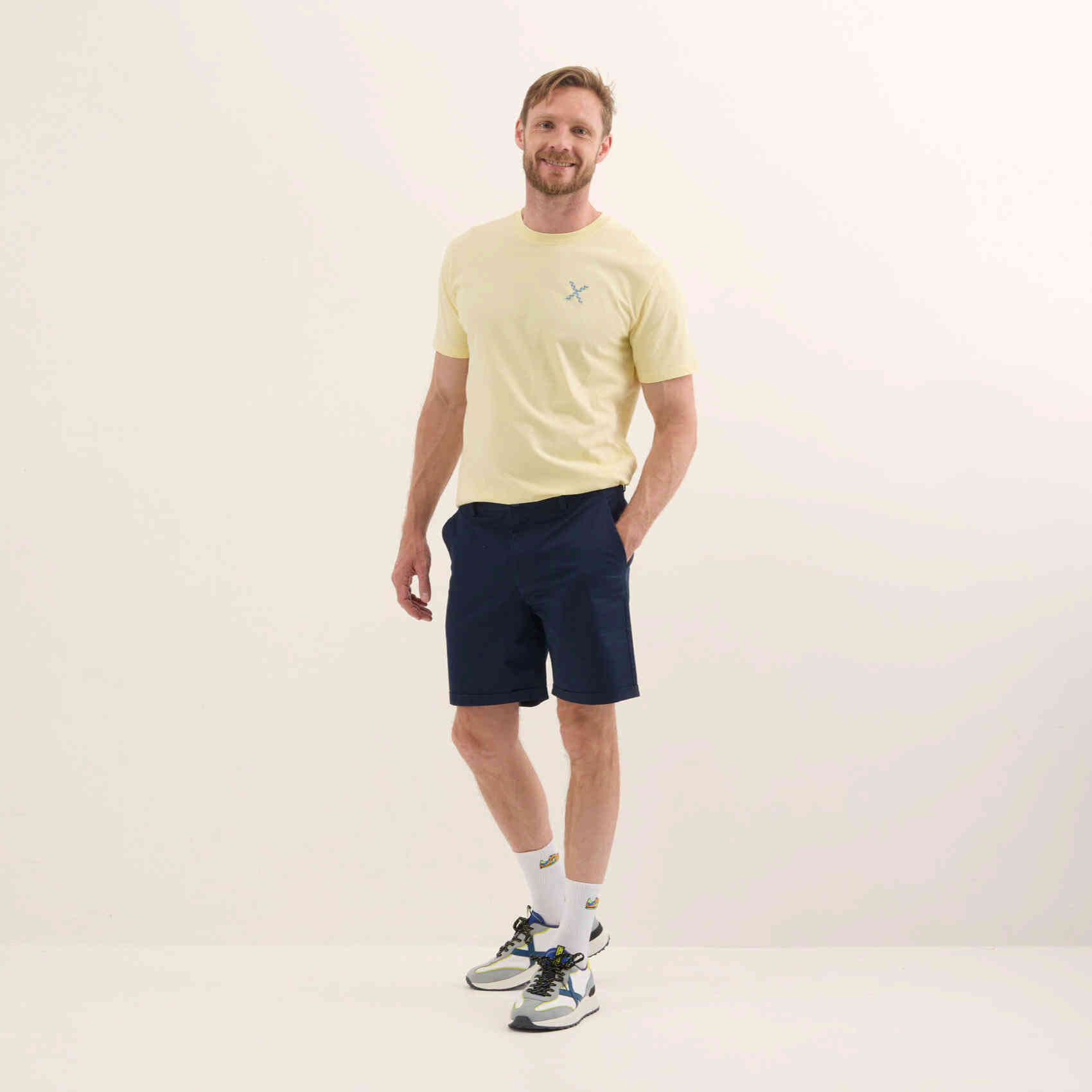 Bermuda Slim Fit Sarga Algodón Elástica Azul Marino LIFESTYLE PANT CITY NAVY