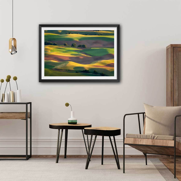 Affiche Colline colorée Affiche + cadre en bois - Noir