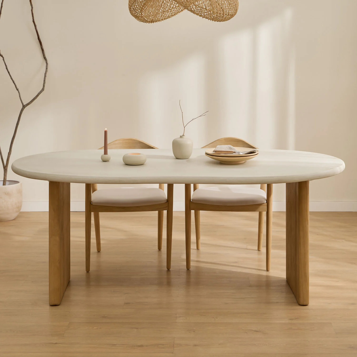 Mesa de comedor Liba