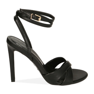Sandalias negras con tira, tacón de 10,5 cm
