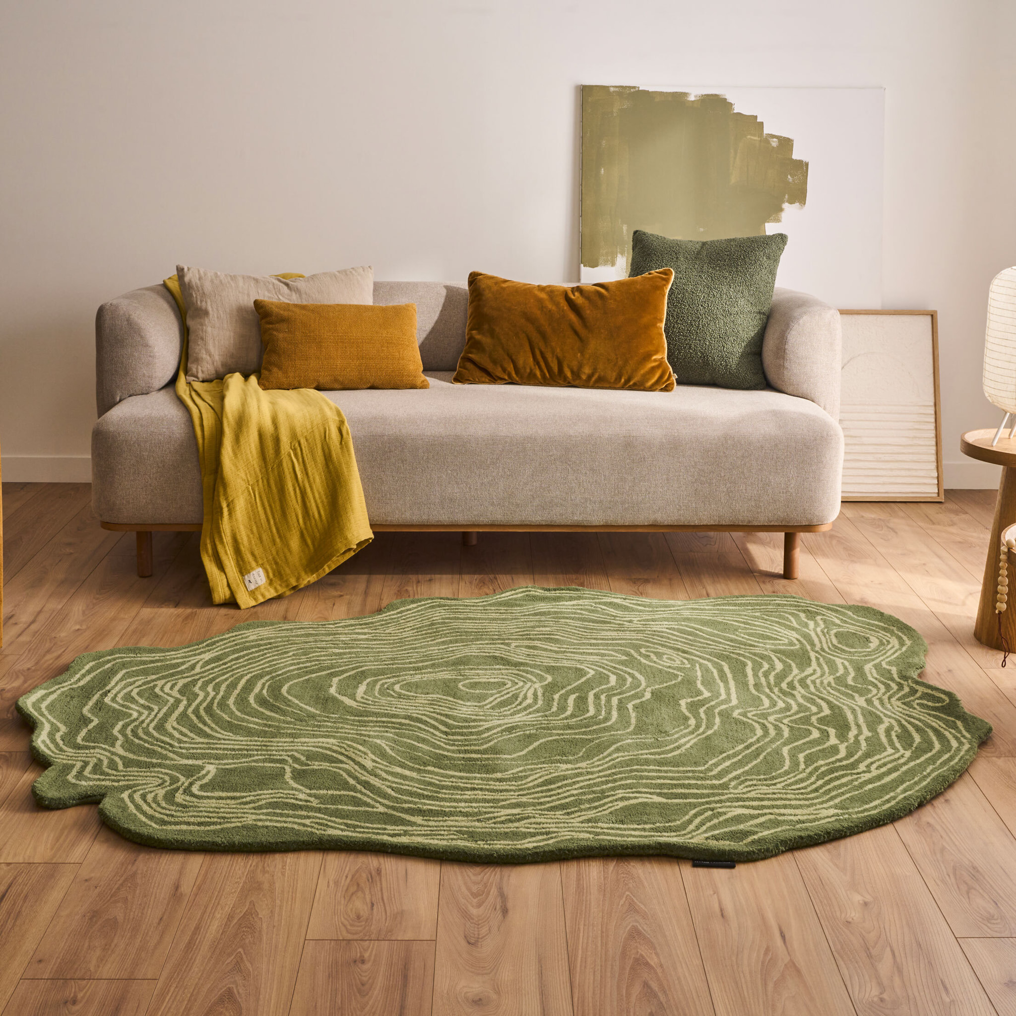 PANTONE - Tapis en laine fait main CEDRE BLANC à motif vert