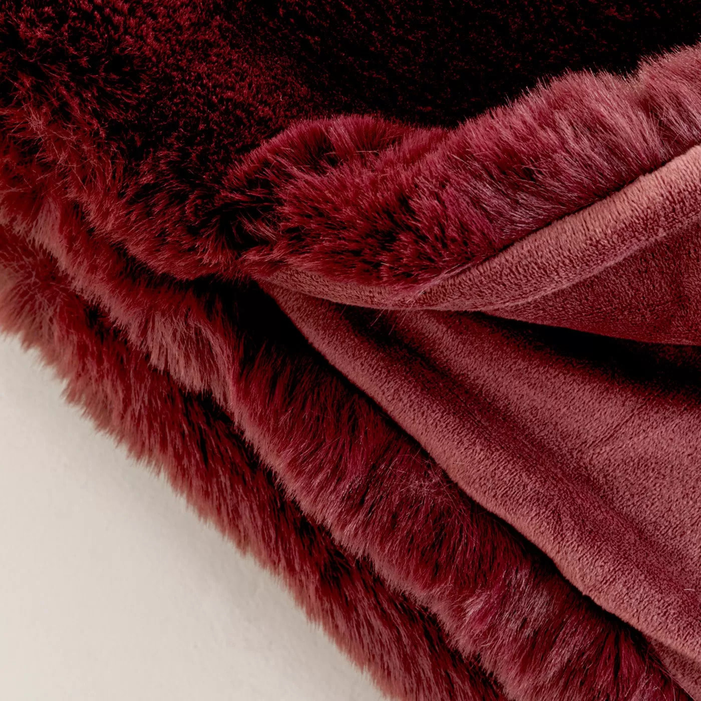 Plaid Mika 200x150cm violet Kare Design