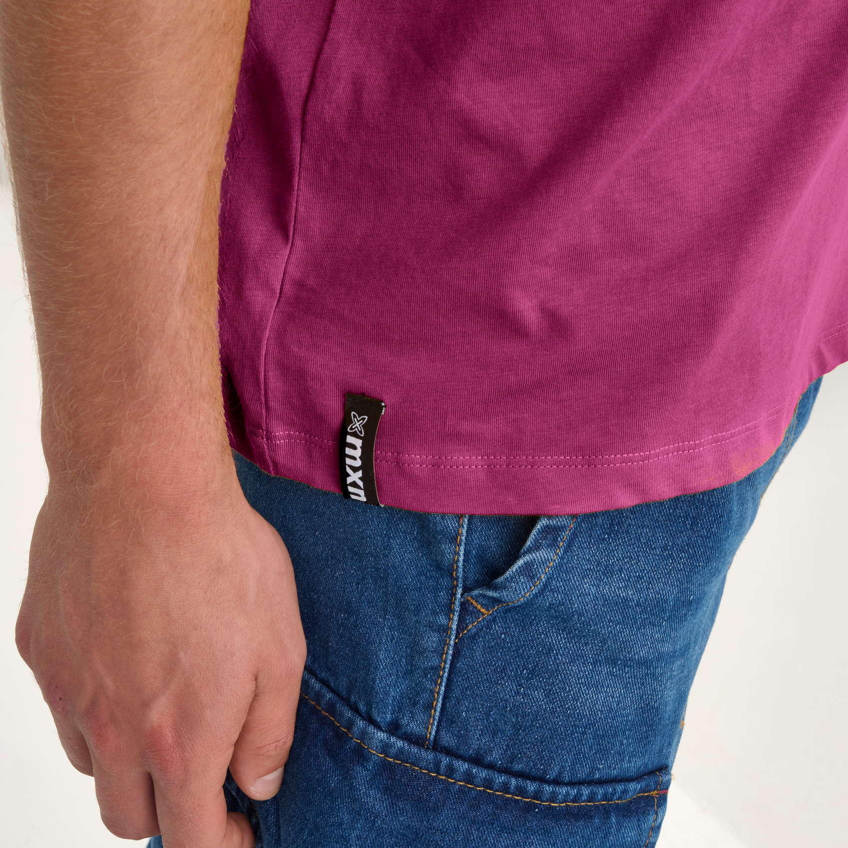 Camiseta MUNICH ollie streetwear hombre de algodón orgánico fucsia