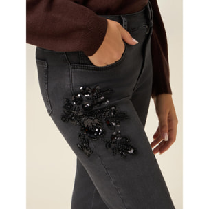 Oltre - Jeans cropped anchos en denim con parche decorativo - Estampado negro