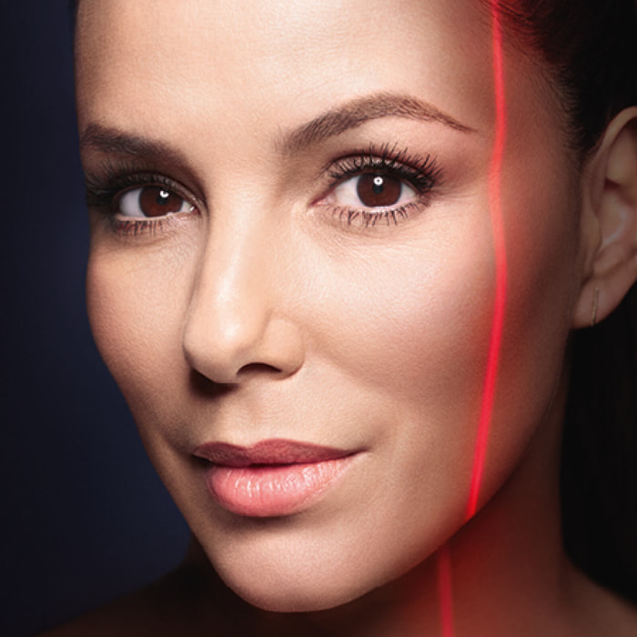 Crema Giorno Anti-Età Viso Revitalift Laser Tripla Azione con Pro-Retinolo Acido Ialuronico Vitamina C Argireline - Barattolo da 50ml