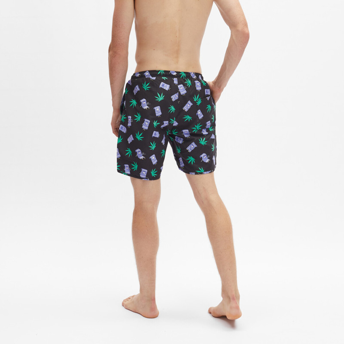 Boardshort tipo volley 16' SP TEGRIDY South Park x Hydroponic