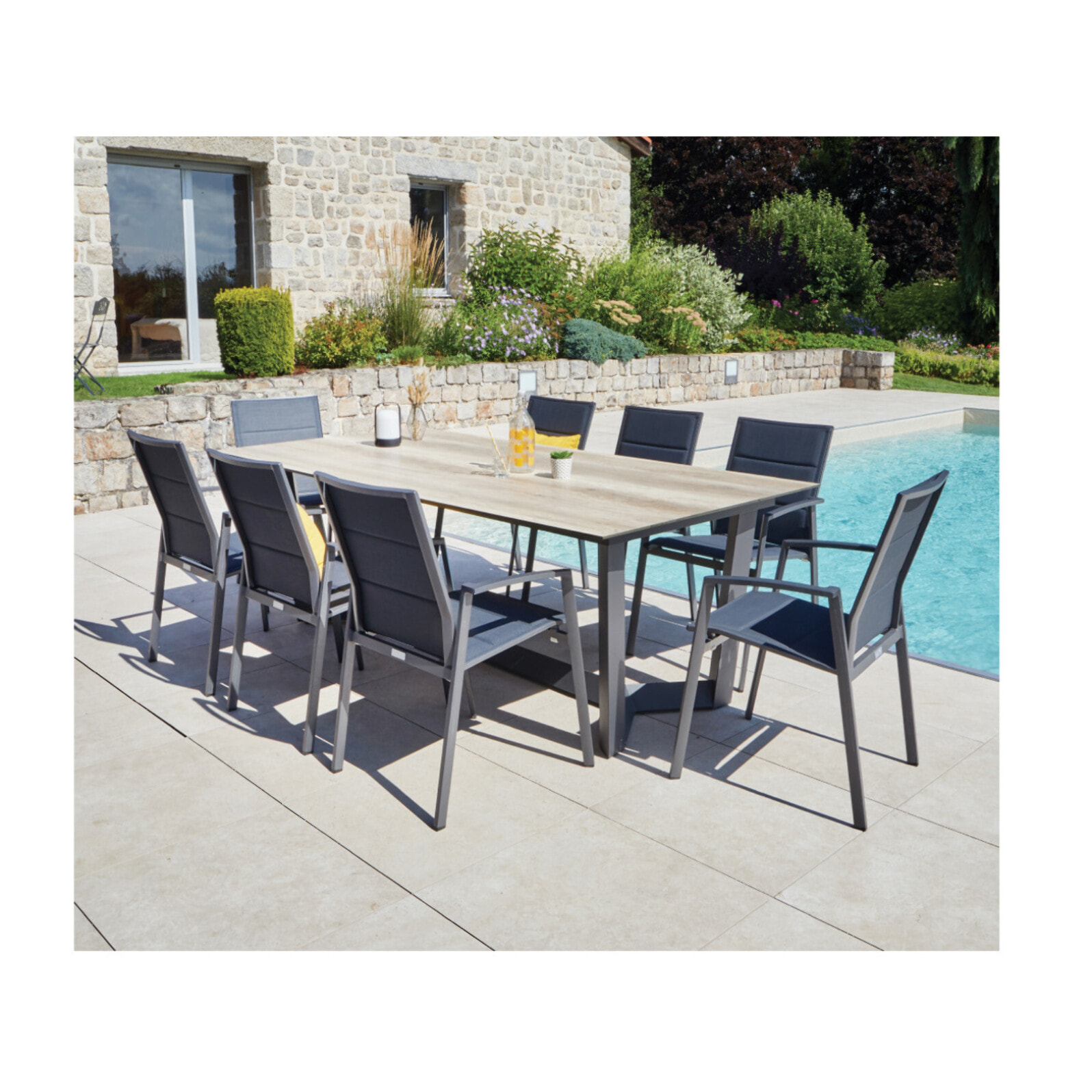 Ensemble table et chaises de jardin  - Chêne doré et Nuit Anthracite - JULINEA