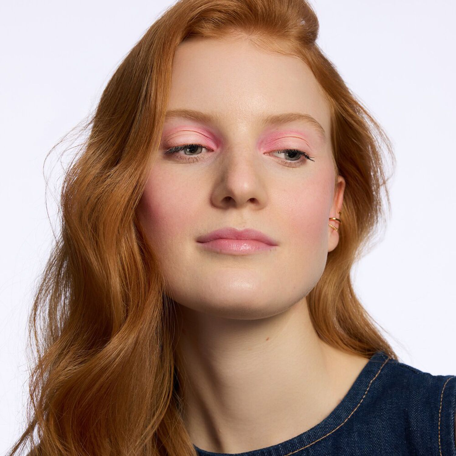 The Soft Peony Eyeshadow Palette - Palette Fard à Paupières Hautement Pigmentés