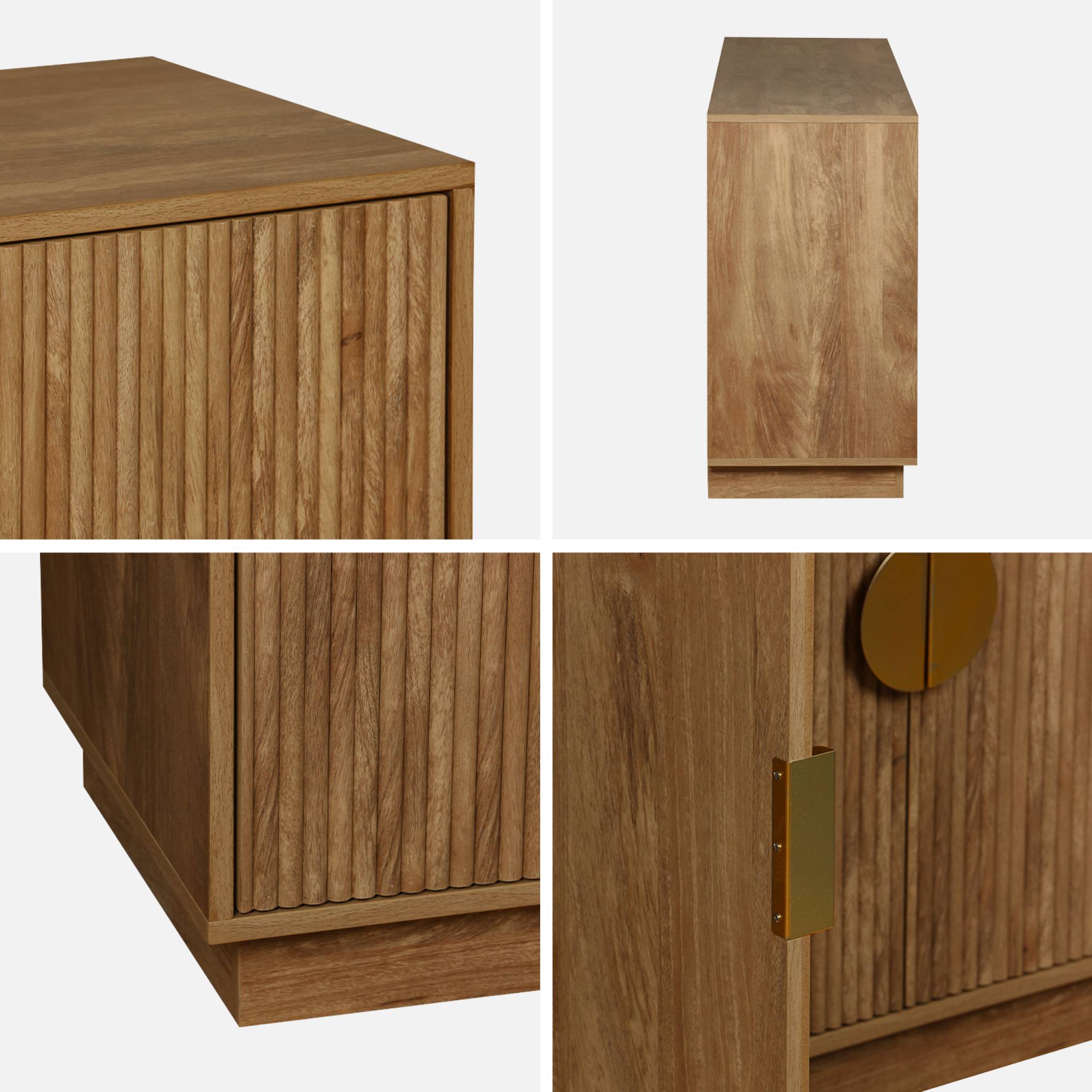 Buffet exotique 4 portes. effet bois de manguier rainuré. buffet bas. poignées en métal doré. L 160 x P 40 x H 75cm