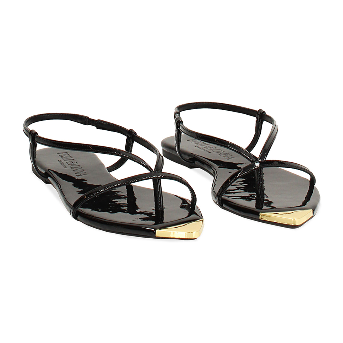 Sandalias planas negras estilo minimalista