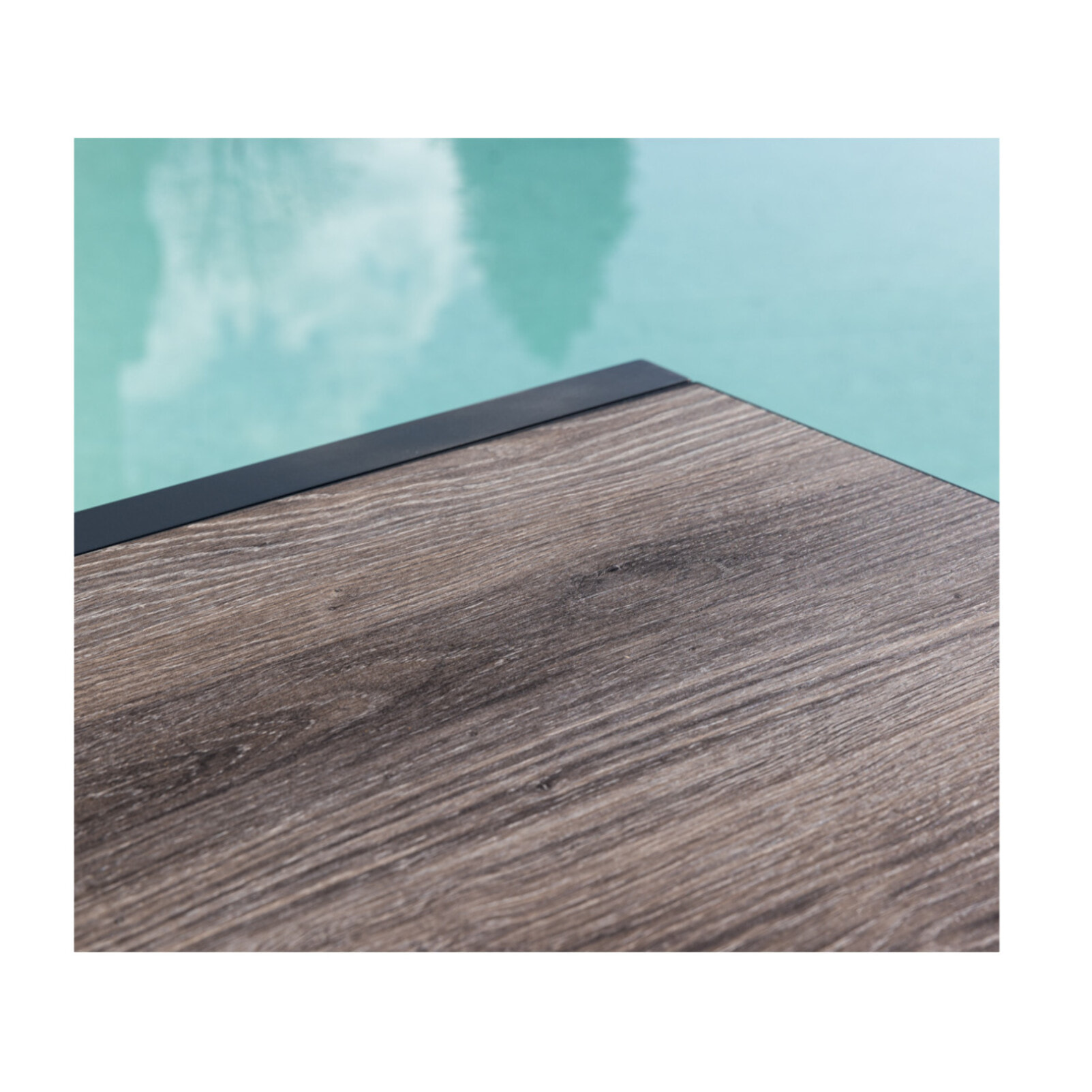Ensemble table et chaises de jardin  - Gris Anthracite - GUETHARIZIERS chêne brun