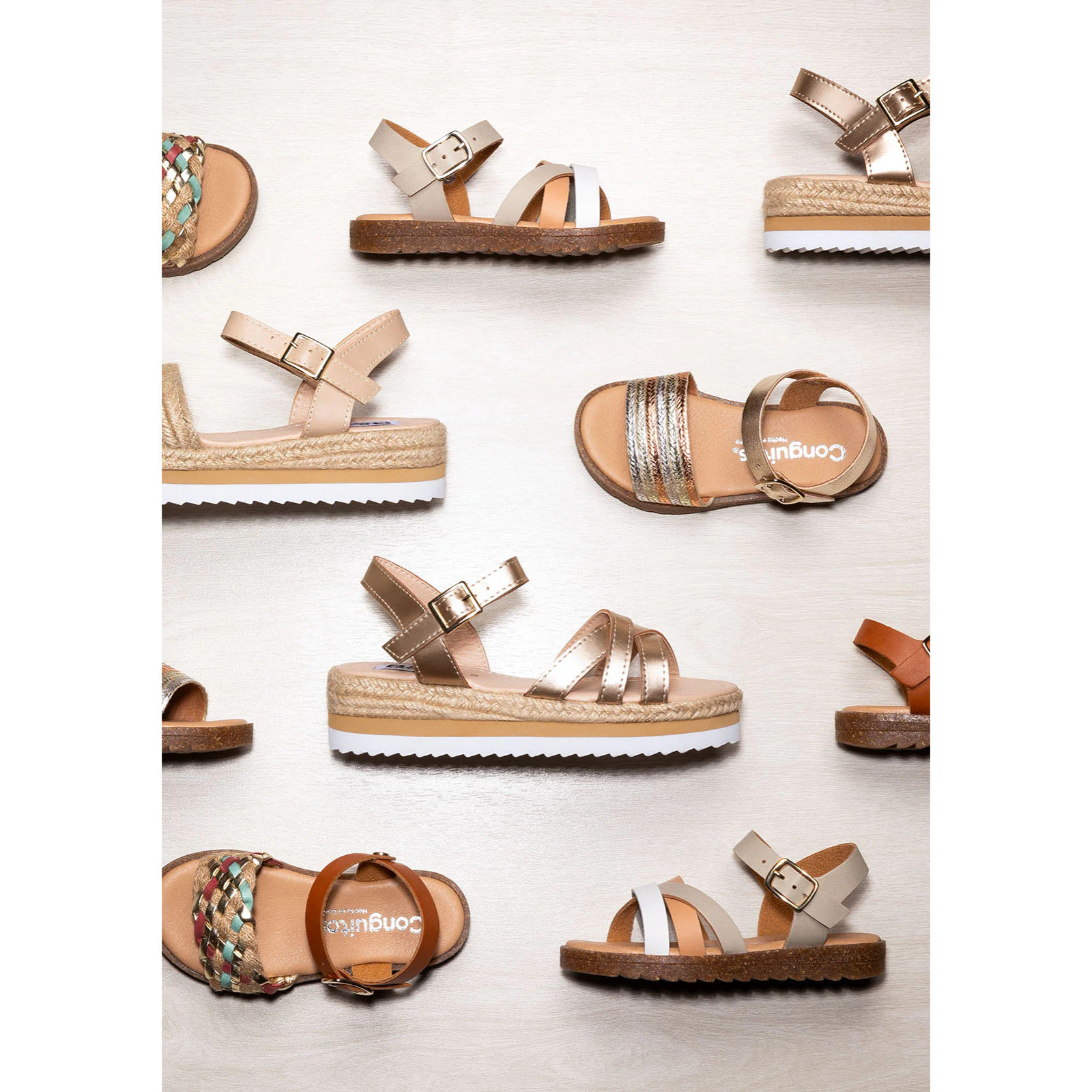 Sandalias De Niña Piel En Multicolor