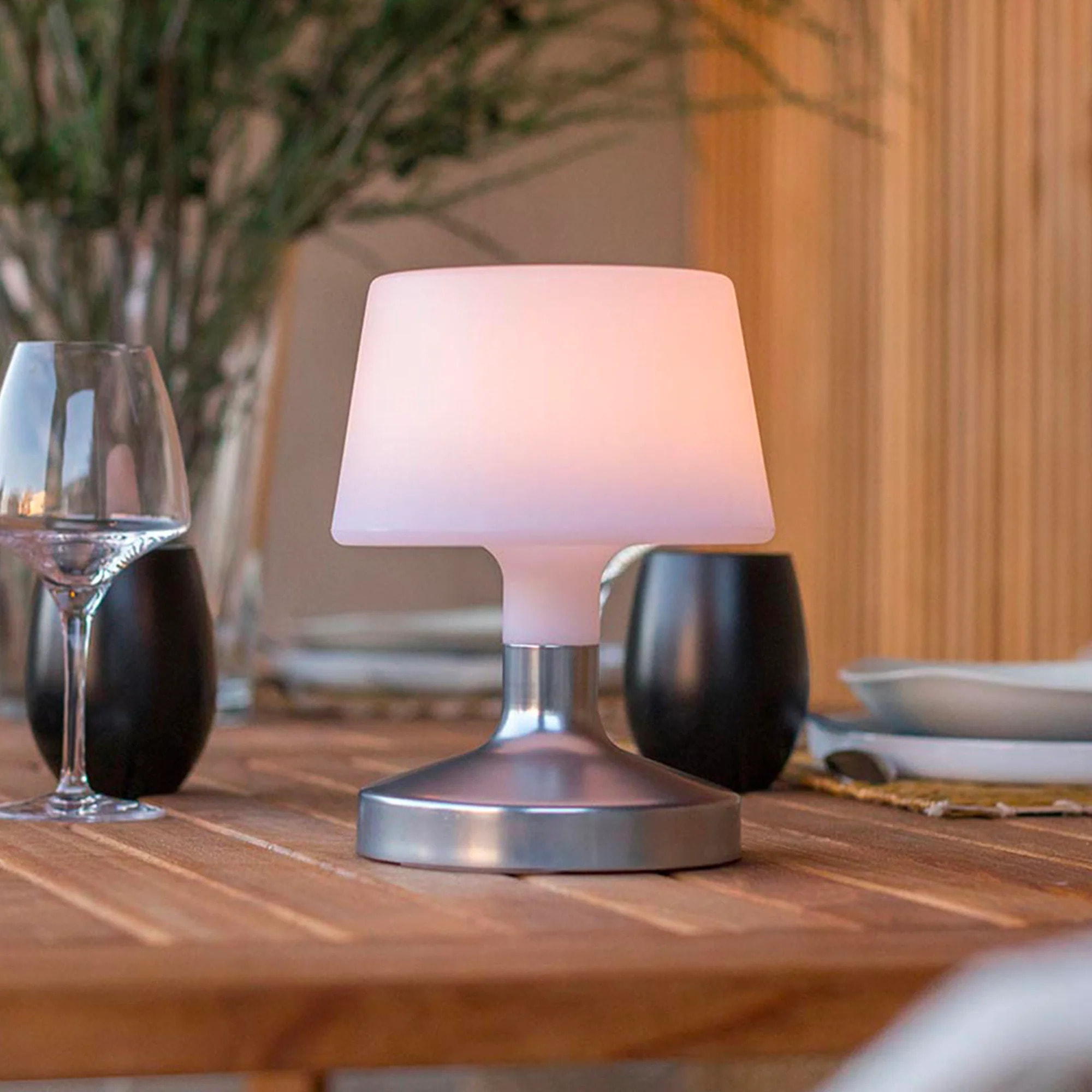 Lampe de table touch LED HELEN SILVER H21CM