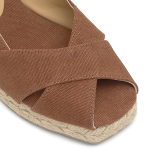 Alpargata destalonada Diana cuña de yute estilo peep toe en algodón orgánico lavado