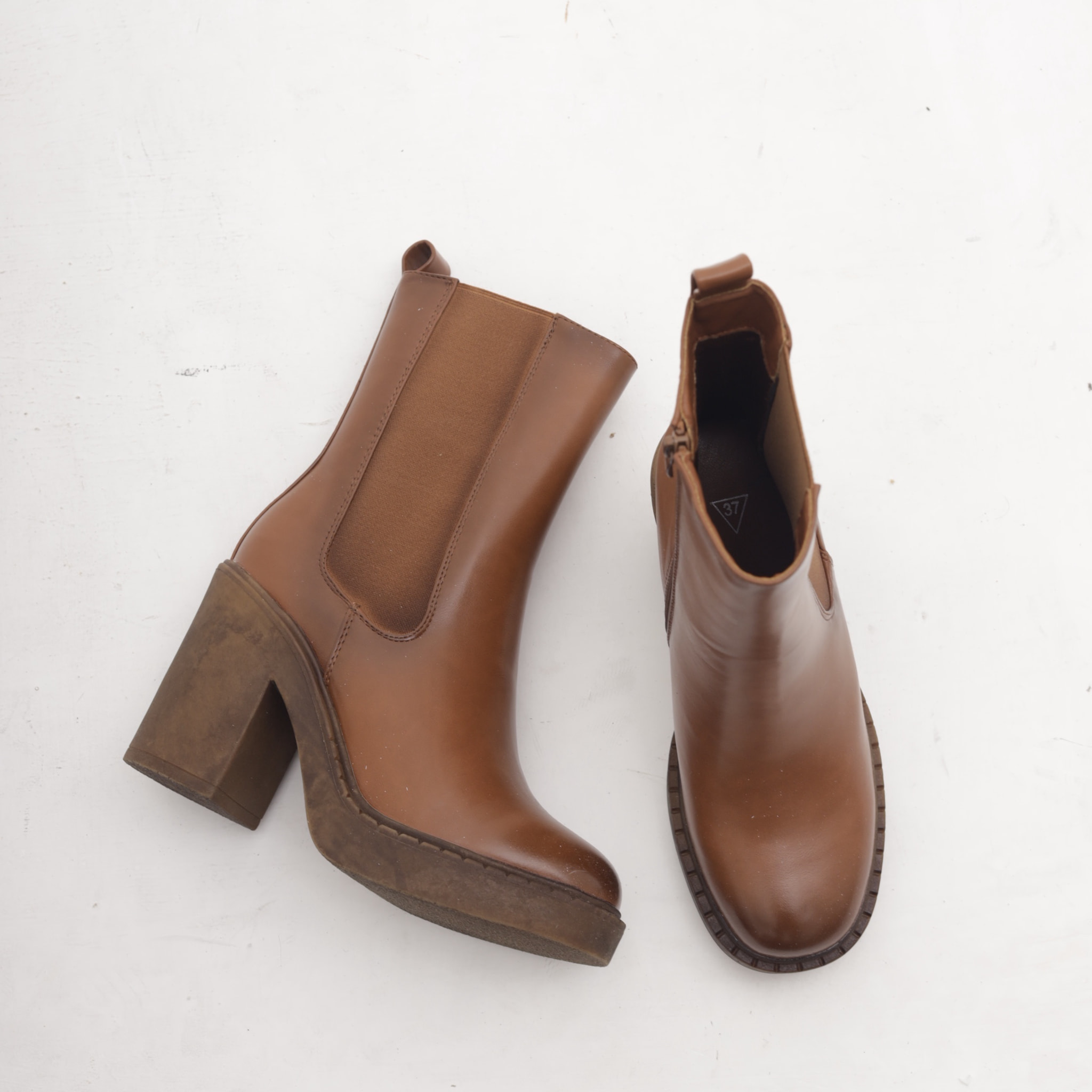 STIVALETTO ELASTICO ZIP TACCO CUOIO