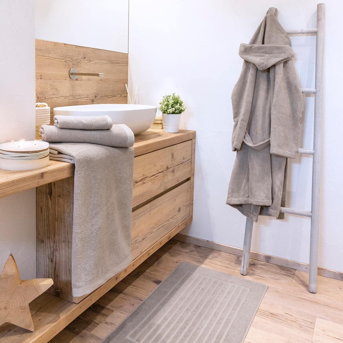 INTRECCI HOME Tappeto Bagno, in Puro Cotone 700 g, , Morbidezza Extra, Assorbenza Superiore, Elegante e Durevole
