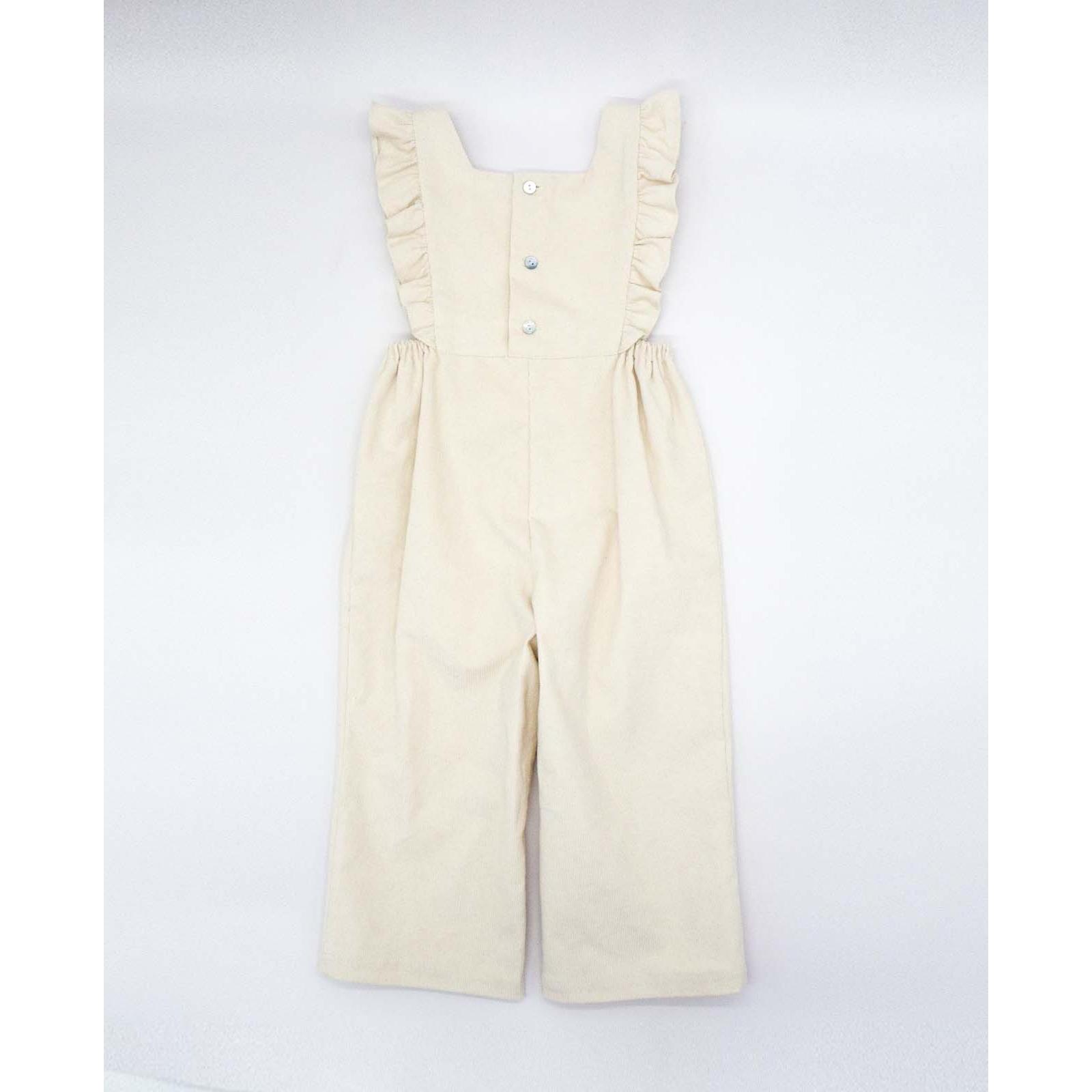 Peto con volantes blancos