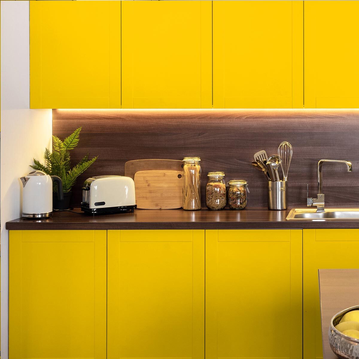 Rouleau adhésif décoratif Vinyle au Mètre - Jaune moutarde - Sticker Lavable Imperméable Mur Cuisine Meubles