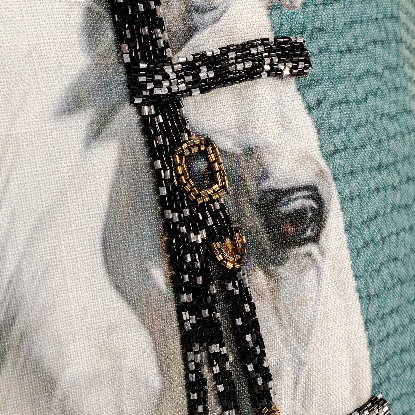 Coussin tête de cheval blanc Kare Design