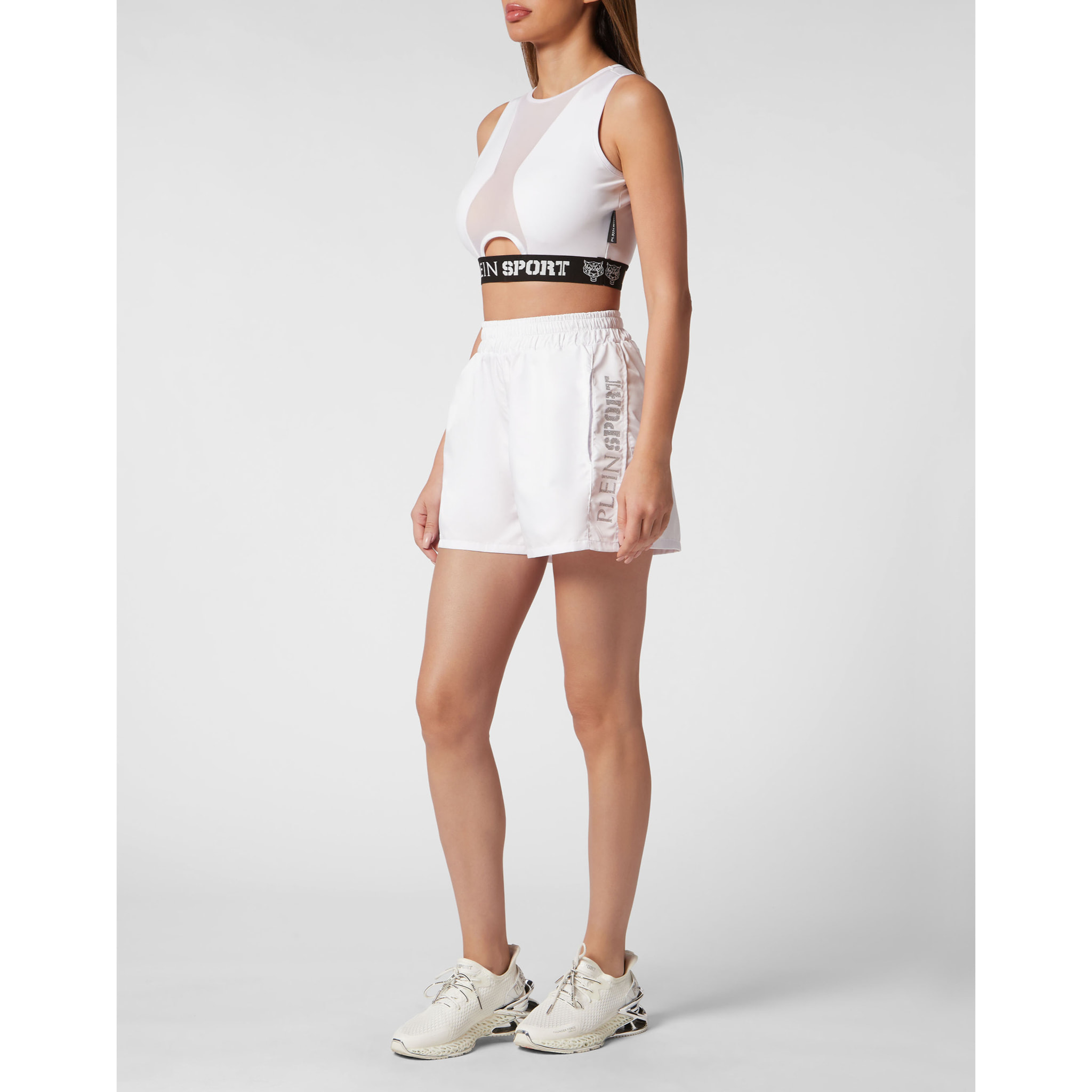 PLEIN SPORT Pantalones cortos BASIC