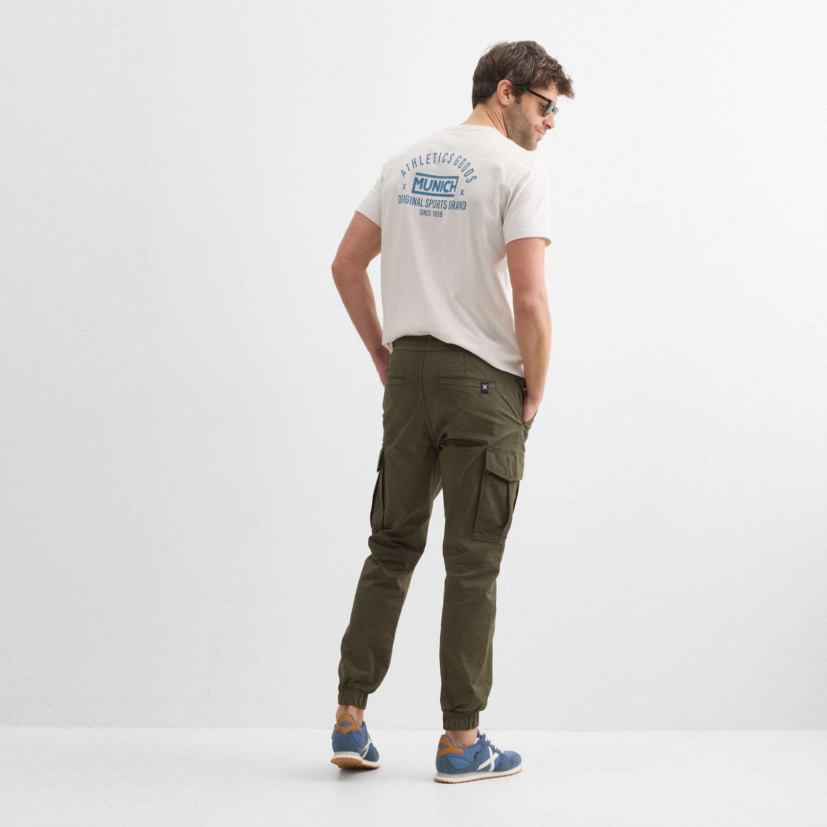 Pantalón MUNICH Cargo explore lifestyle de algodón-elastano khaki