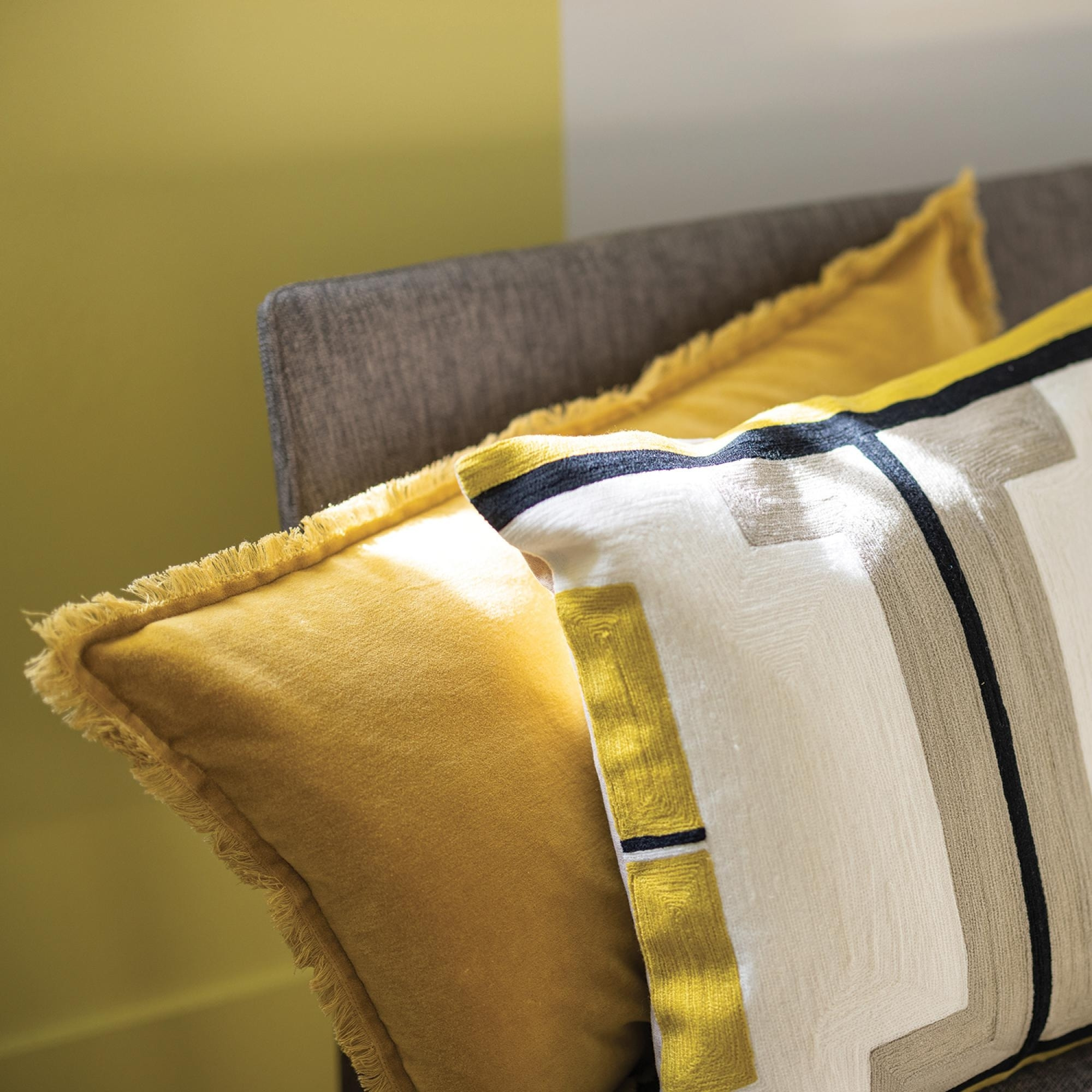 Coussin uni Fara