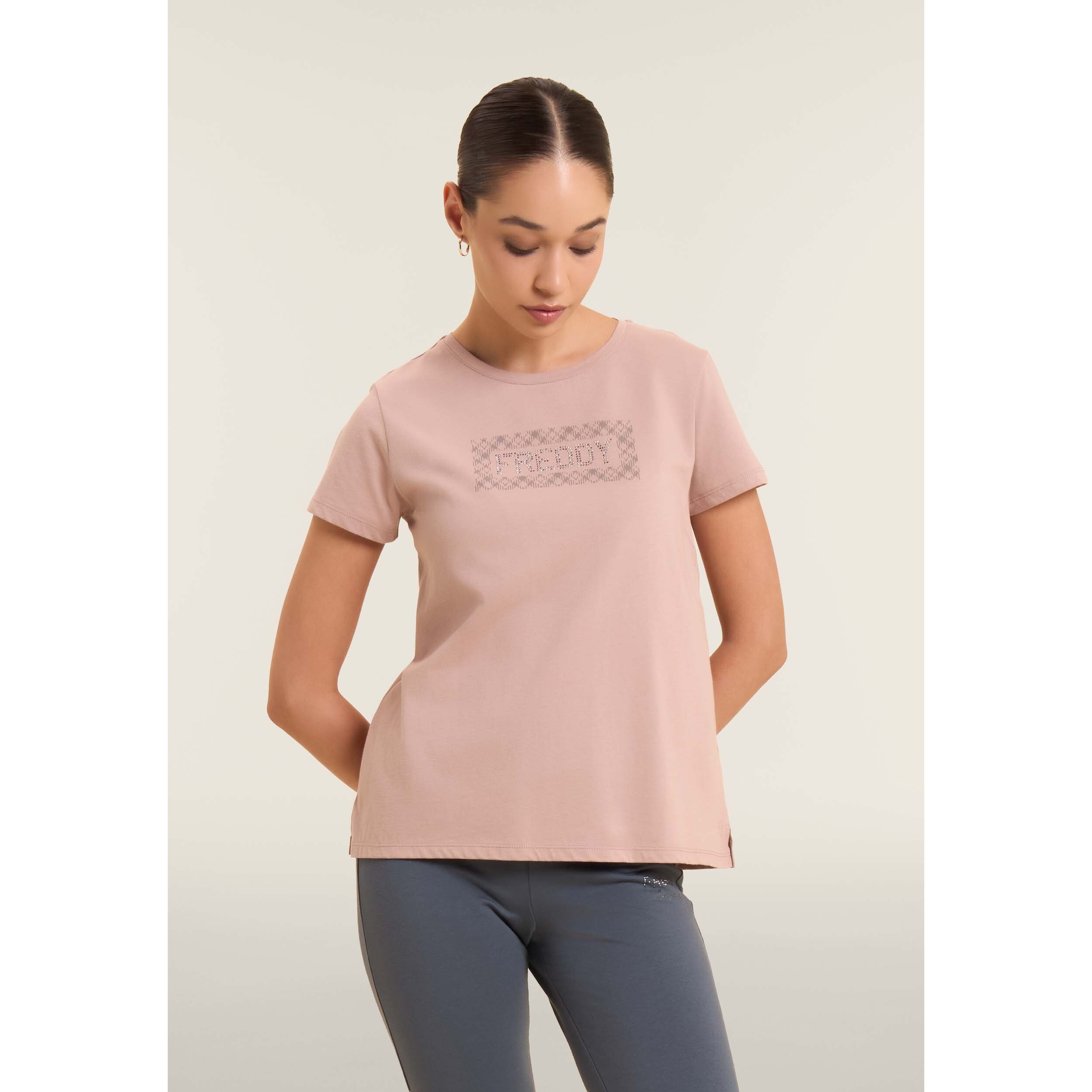 T-shirt con logo e grafica geometrica