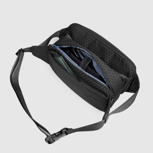 Piquadro Marsupio in tessuto riciclato con sistema di sicurezza antifurto e protezione RFID