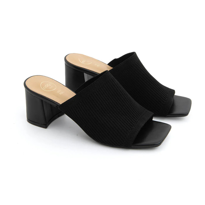 Sabot con tacco largo e fascia microintrecciata - NERO