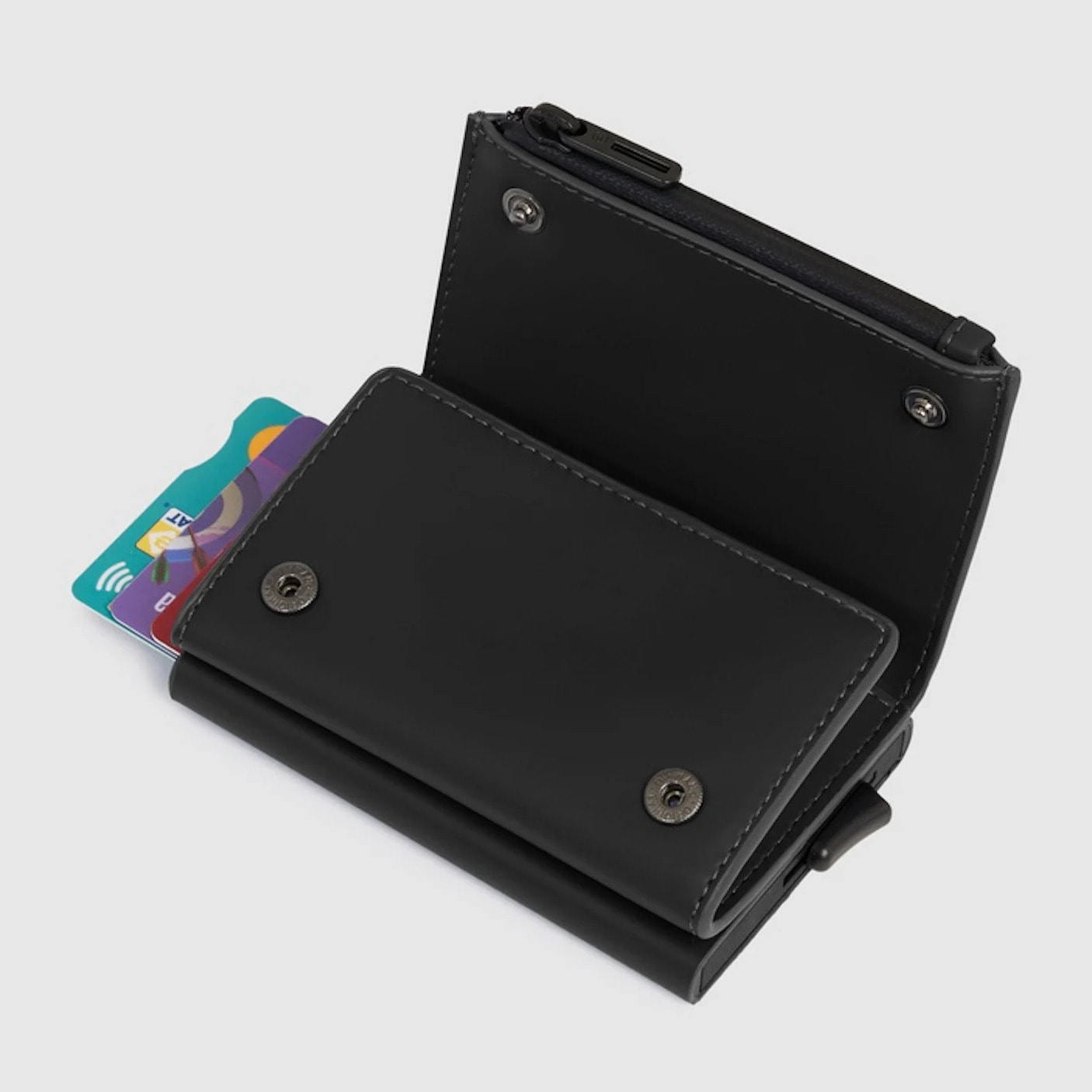 Piquadro Portafoglio compatto con portacarte automatico, porta monete e protezione RFID