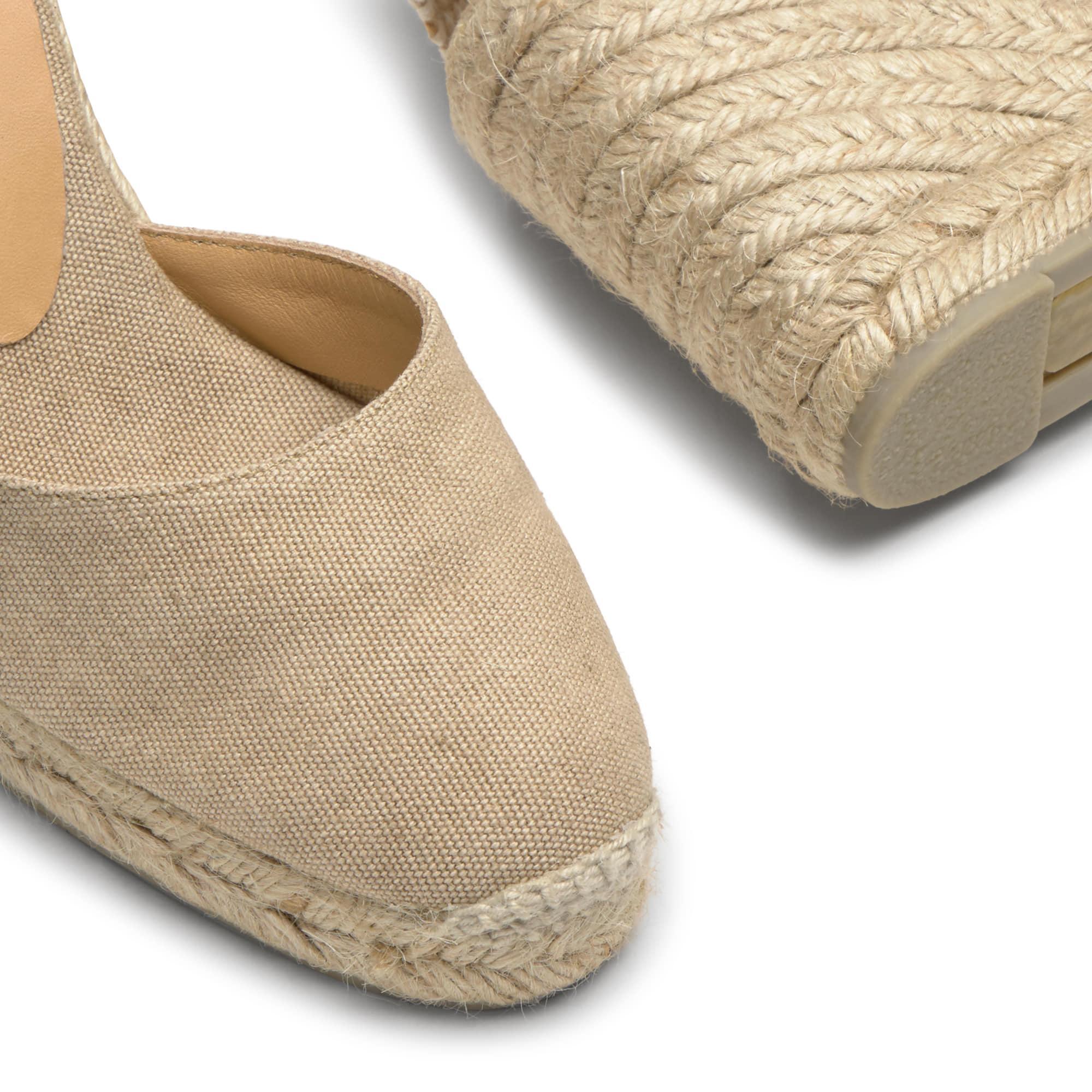 Alpargatas de cuña de mujer Carina en algodón orgánico acabado lavado, cierre mediante lazada