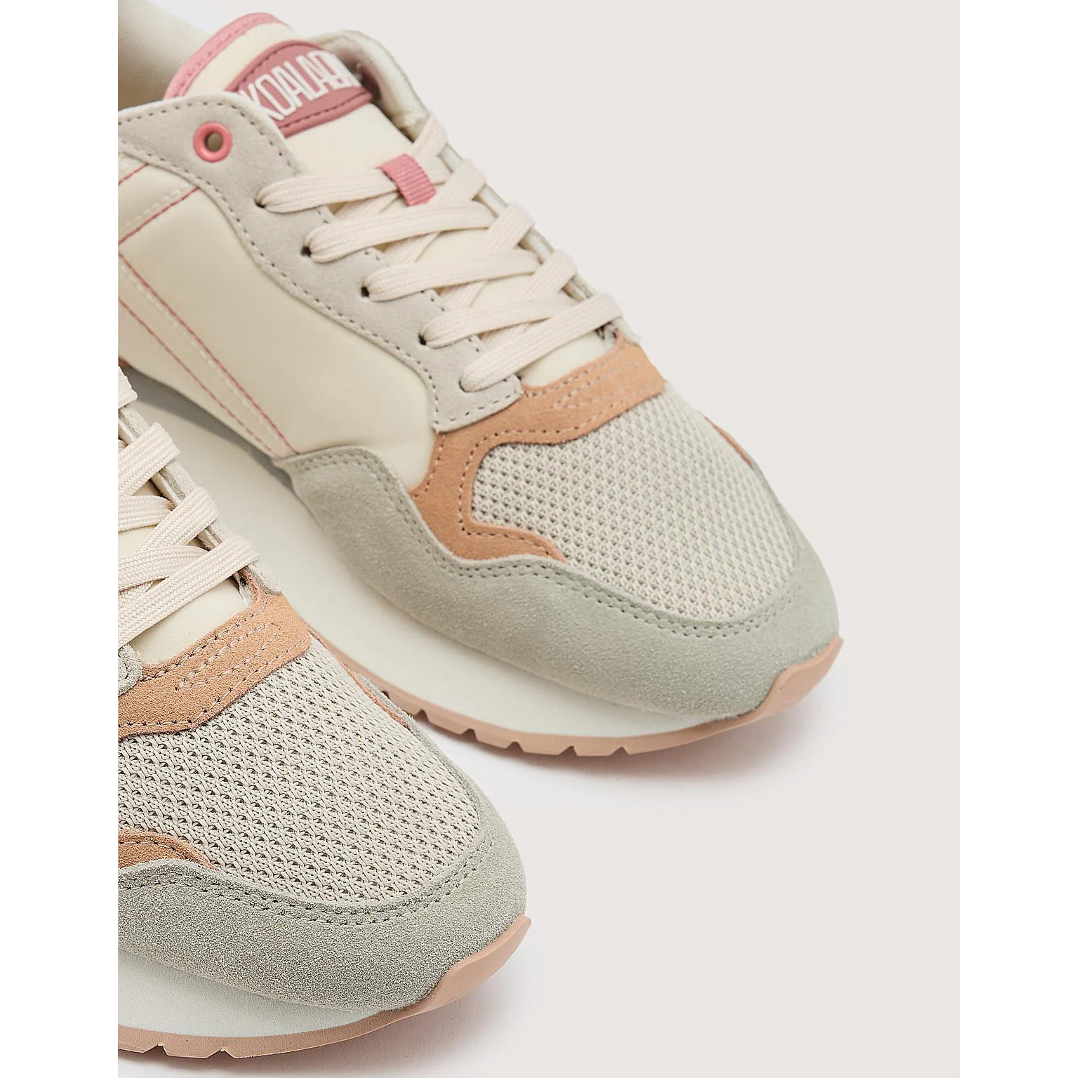 Zapatillas Sneaker Beige - Saturn