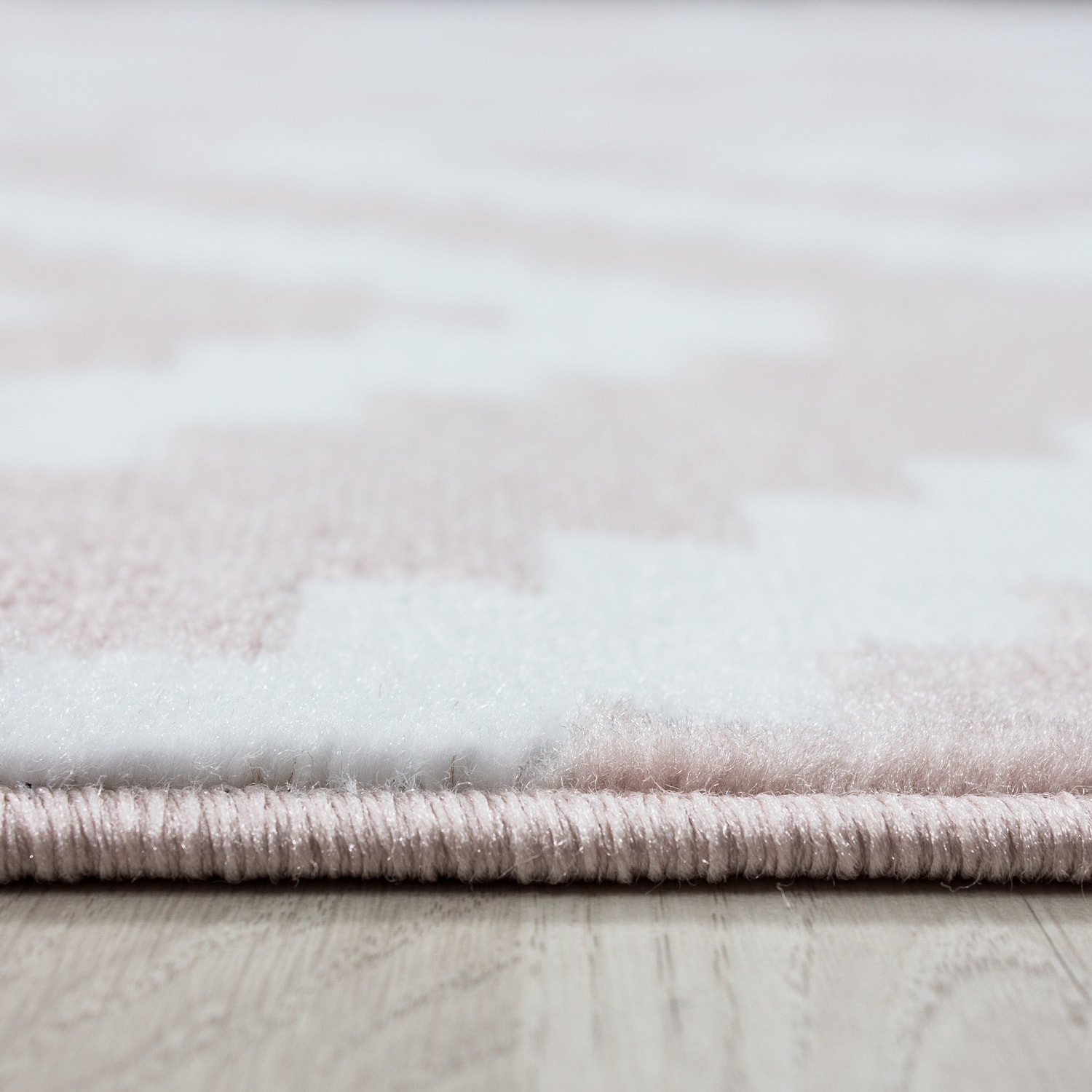 PLUS - Tapis à poils courts losange rose - PLU8005ROS