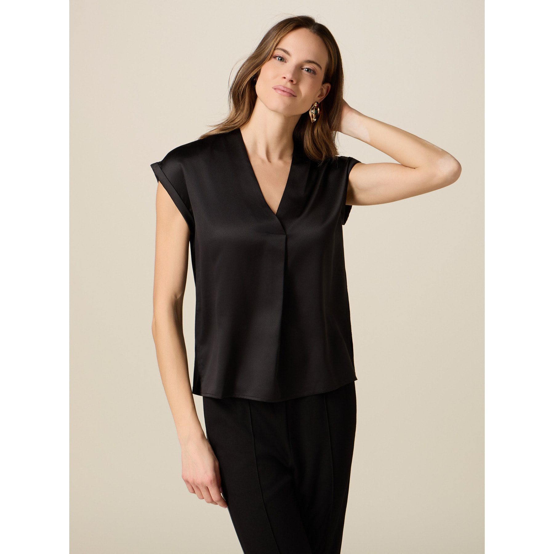 Oltre - T-shirt bimaterica scollo a V - Nero