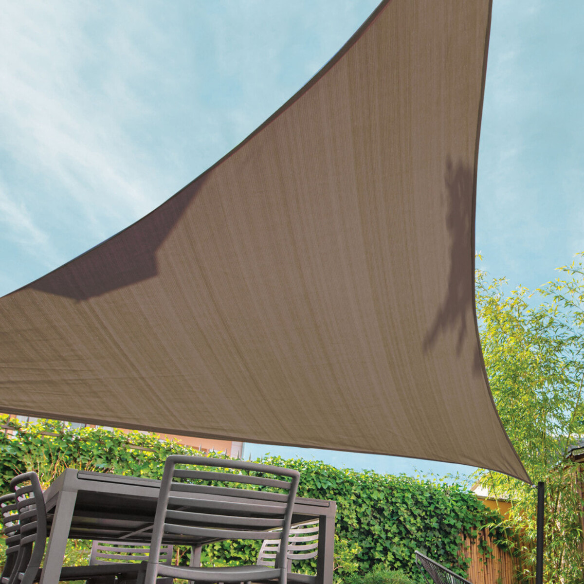 Voile d'ombrage triangulaire taupe 5x5x5m