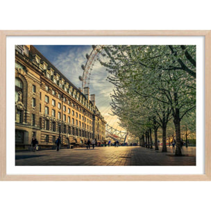 Affiche lumière sur London Eye Affiche + cadre en bois - Chêne