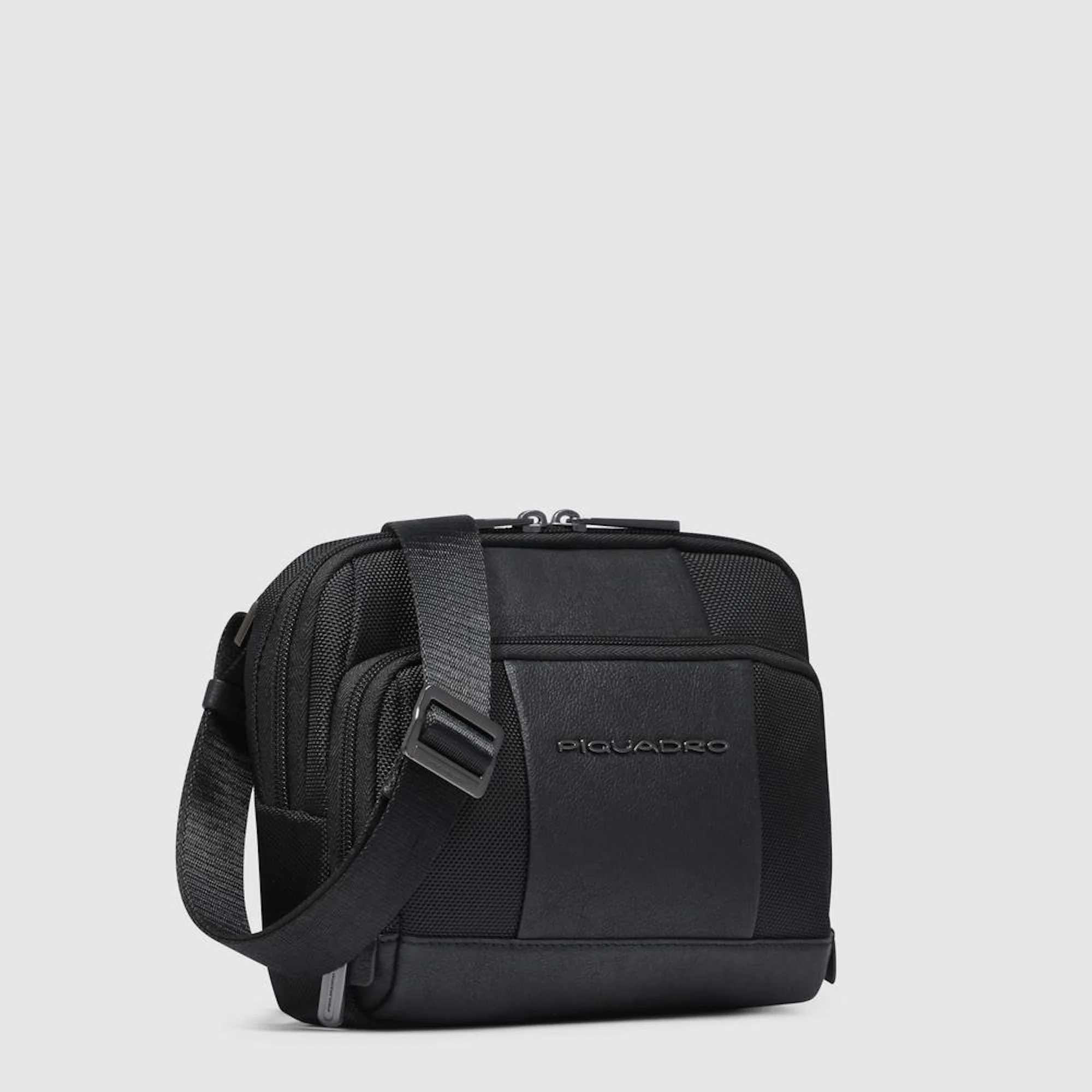 Piquadro Borsello in tessuto riciclato per iPad®mini