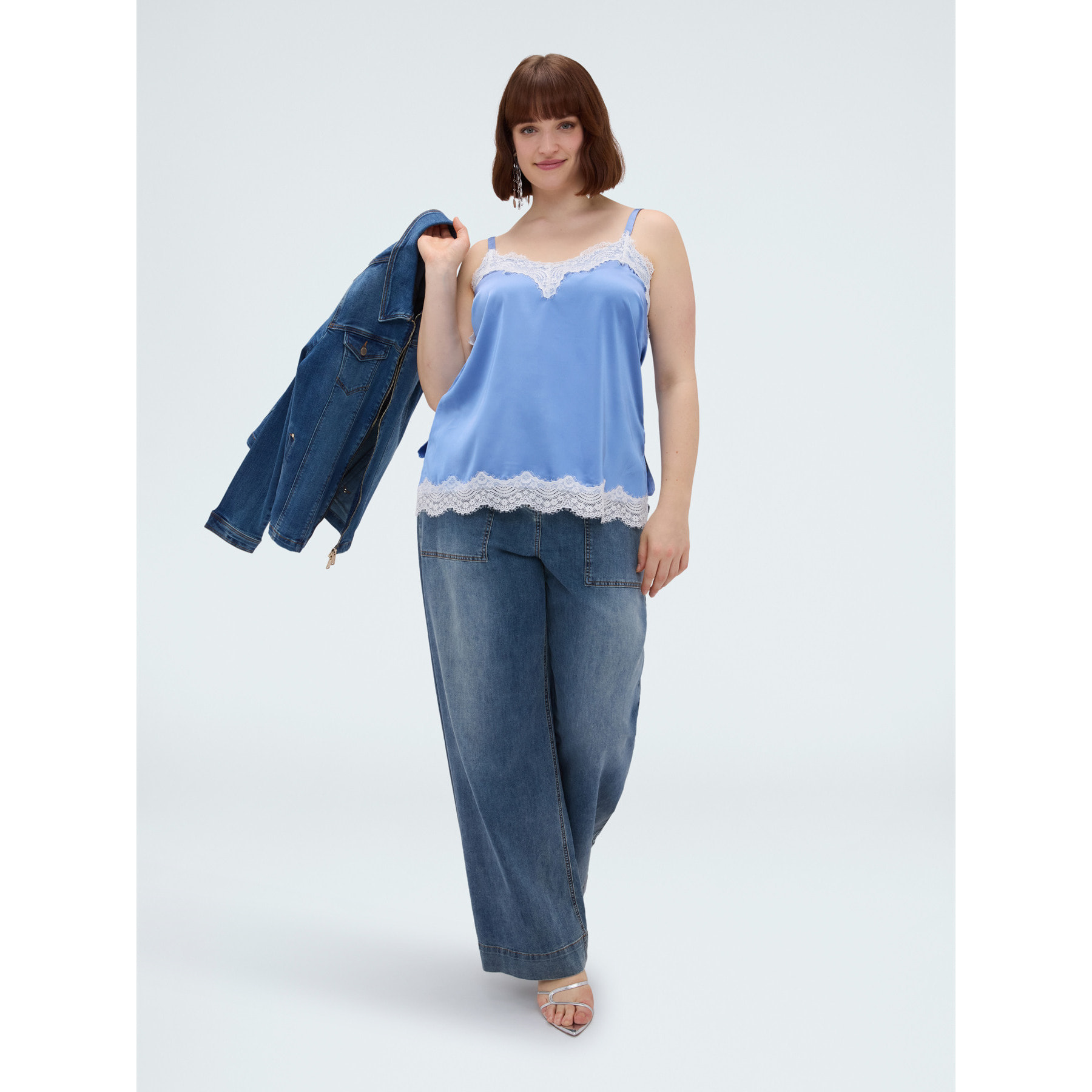 Fiorella Rubino - Top de satén con detalles de encaje - Light - blue