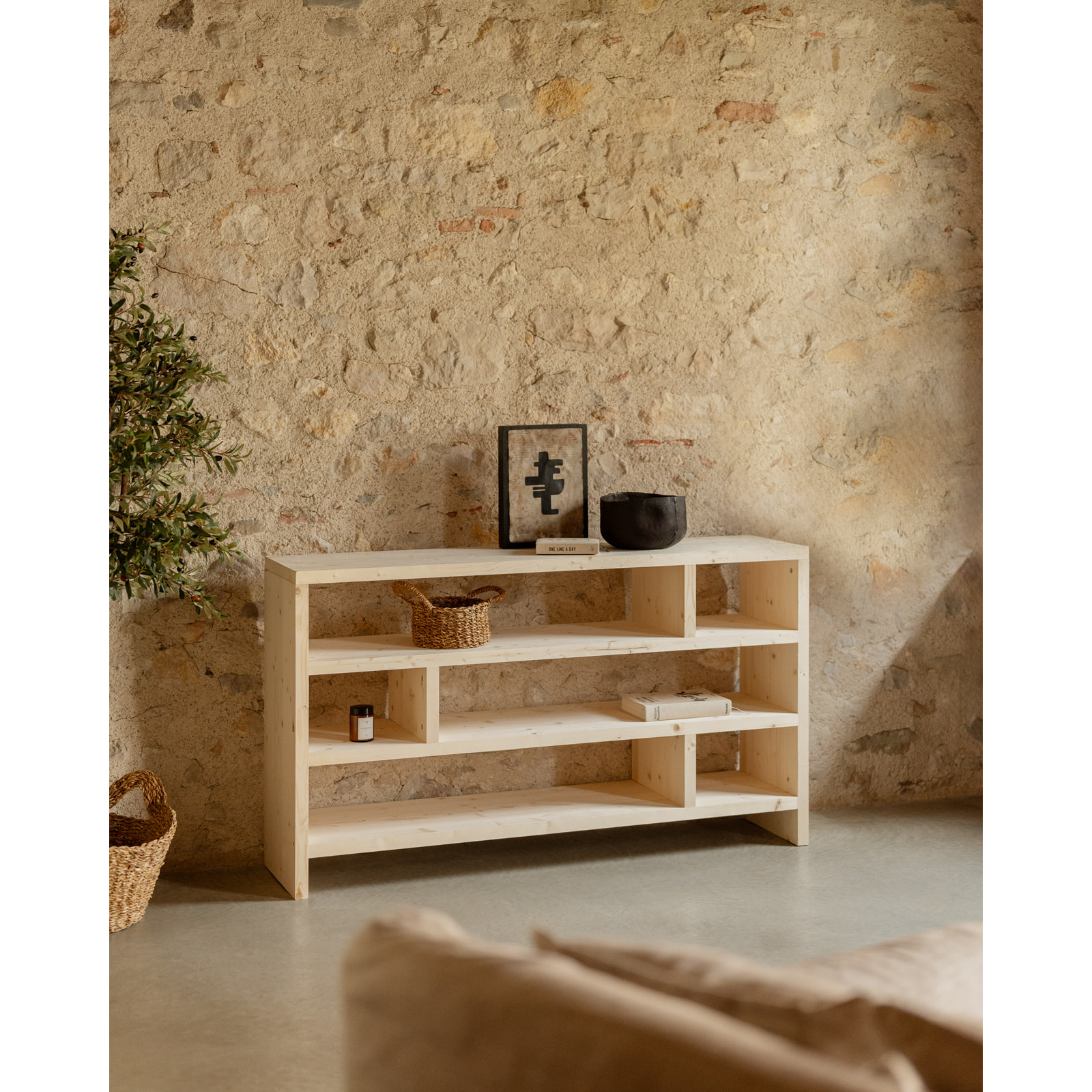 Estantería de madera maciza tono natural de 80x140cm Alto: 80 Largo: 140 Ancho: 35