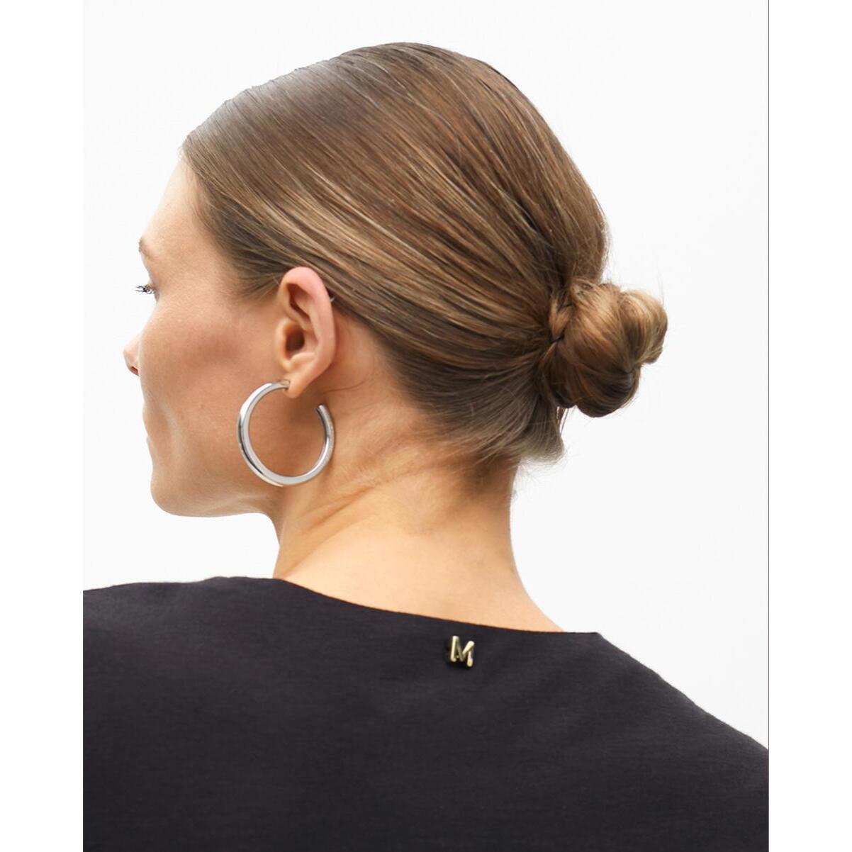 Maglietta in maglia con nodo