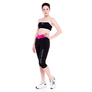 Top de mujer blanco y negro.