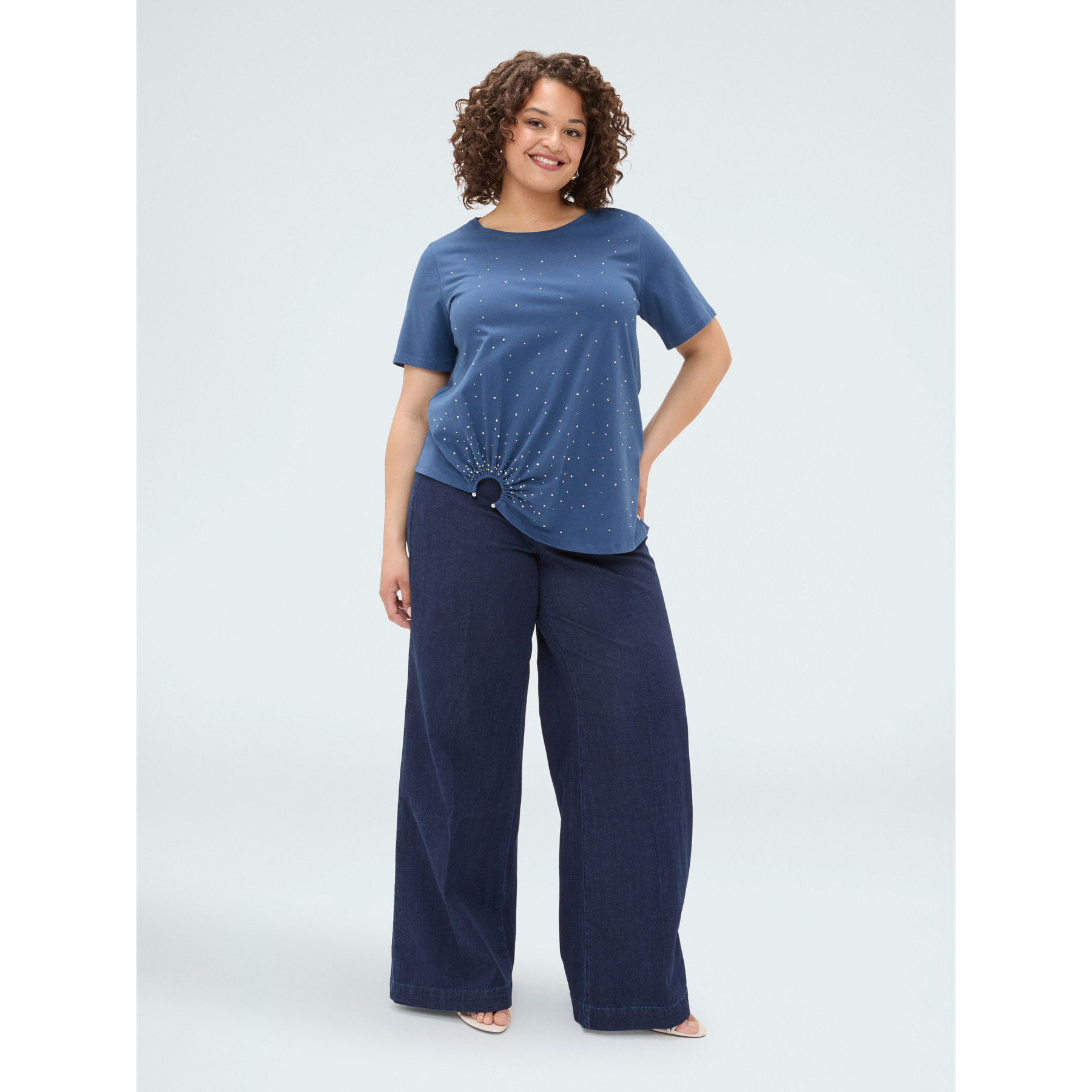 Fiorella Rubino - T-shirt con hotfix e dattaglio ad anello - Blu