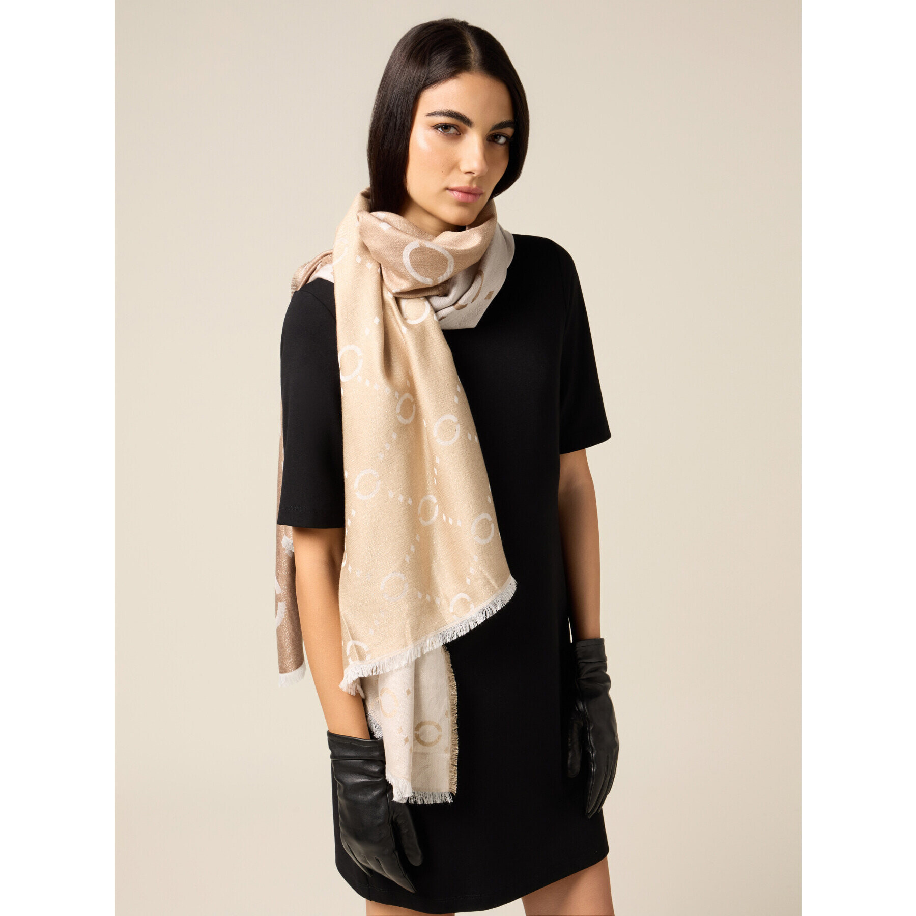 Oltre - Foulard con ricamo geometrico - Beige