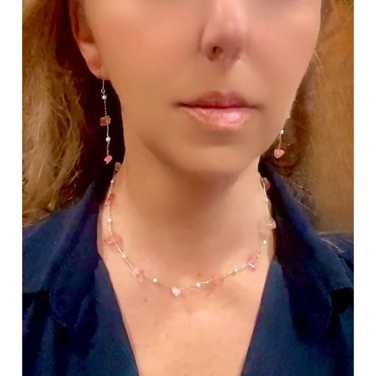 Conjunto quarzo rosa natural irregular collar y pendiente