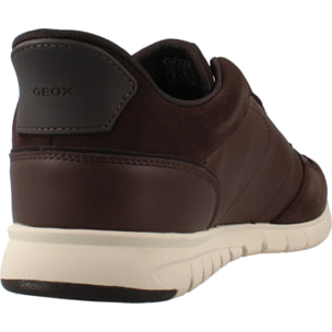 Sneakers de  Hombre de la marca GEOX  modelo U66NEA 0BC22 U FLEXTRIDEZERO PLUS MARRON
